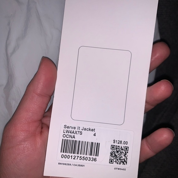 Lululemon “serve it jacket” - Picture 4 of 5